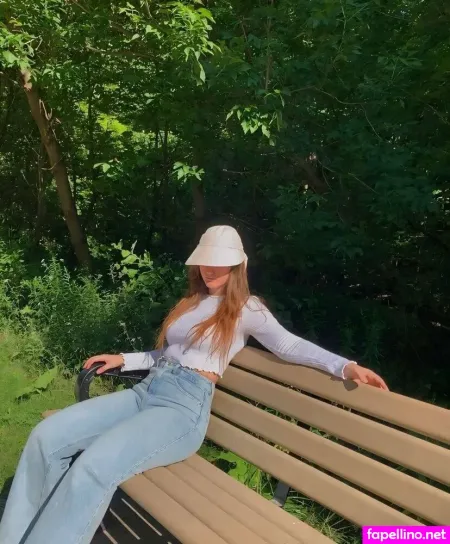 Elinalinx OnlyFans Thumbnail #KYRxcoGhez