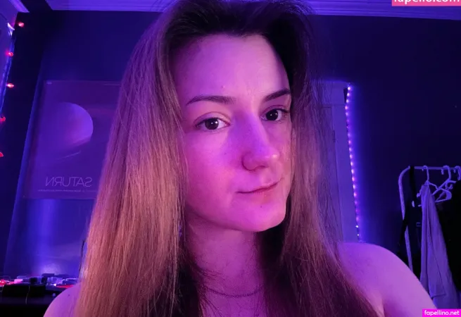 Elinalinx OnlyFans Thumbnail #vxNPeJZ8en