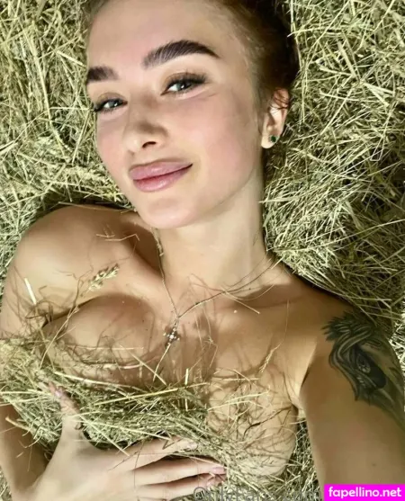 Elinaprt OnlyFans Thumbnail #TVLTzUQNTJ