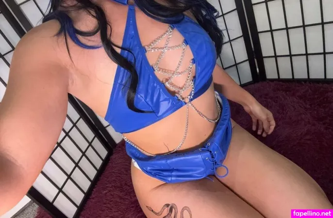 Elinaskye OnlyFans Thumbnail #OiqRcDAizO