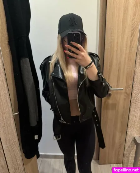 Elinka18 OnlyFans Thumbnail #WYfGRqCZej