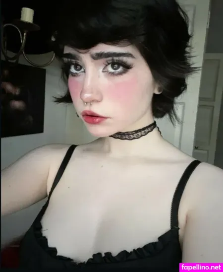 Elinoiiddx OnlyFans Thumbnail #2UBoZM1es3