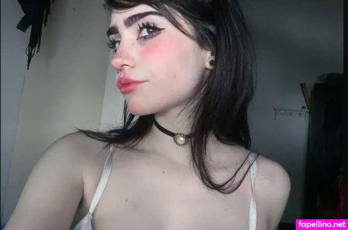 Elinoiiddx OnlyFans Thumbnail #ub8PA8JstF