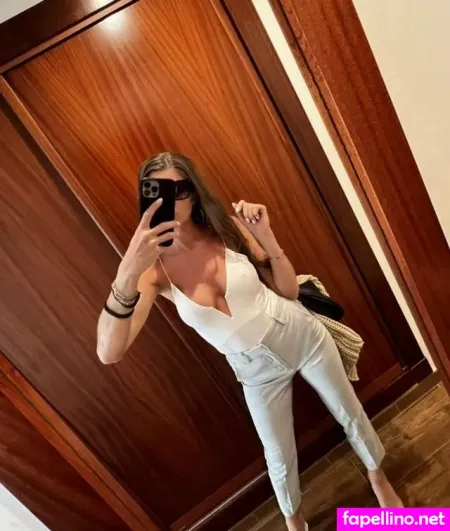 Elis Belle OnlyFans Thumbnail #naU4hD2Qng