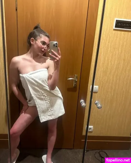 Elisa Angel OnlyFans Thumbnail #zbF9wSMNrF