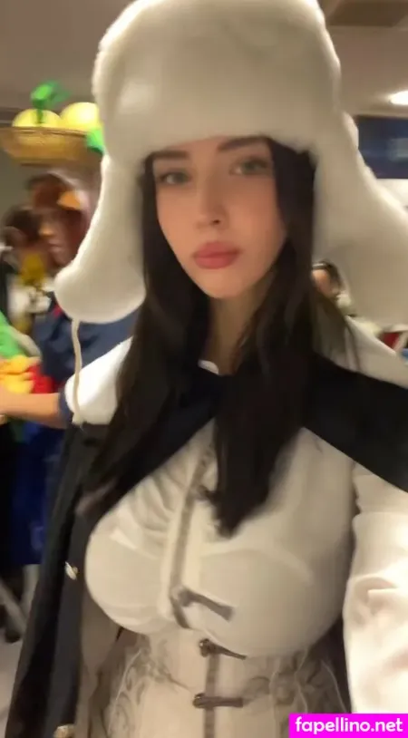 Elisa Denisee OnlyFans Thumbnail #LrGA3X1Quk