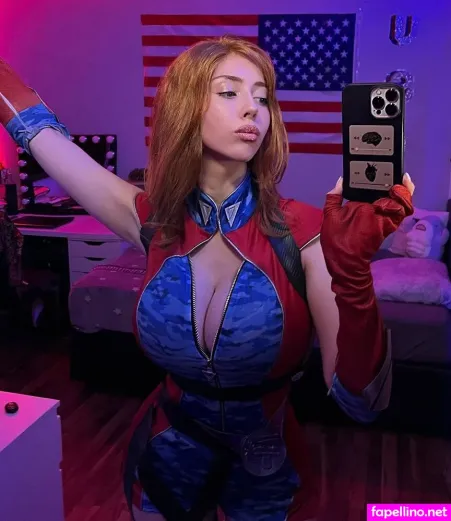 Elisa Denisee OnlyFans Thumbnail #TTFxKLyRdP