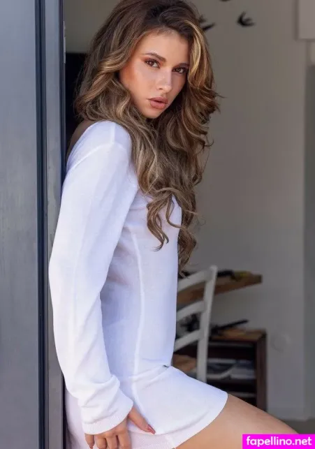 Elisa Fbre OnlyFans Thumbnail #fDiJUKp5KH