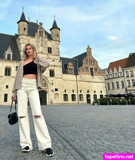 Elisa Holt OnlyFans Thumbnail #tDNDYlkeCY