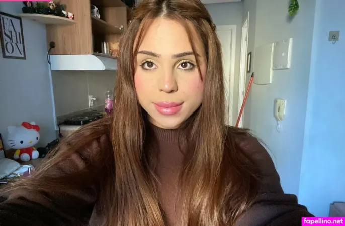 Elisa Icy OnlyFans Thumbnail #8Tyq48peVu