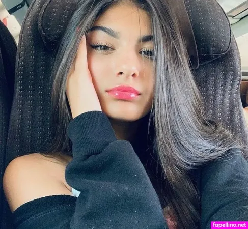 Elisa Maino OnlyFans Thumbnail #BYnJwFQNBZ