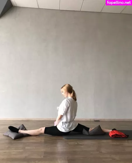 Elisa Oliver OnlyFans Thumbnail #25HIrLHyk9