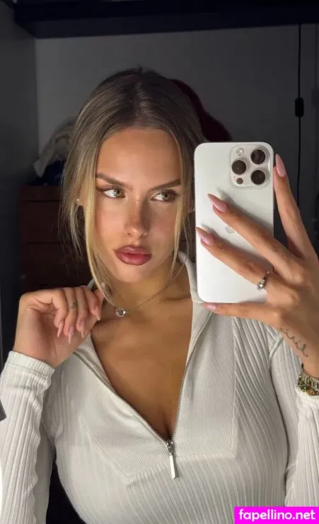 Elisa Pellegrino OnlyFans Thumbnail #JmE0A7njQp