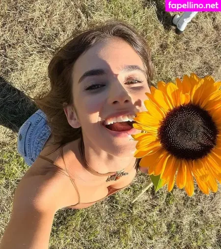Elisa Renne Herbert Twins OnlyFans Thumbnail #qyn07vfjDg