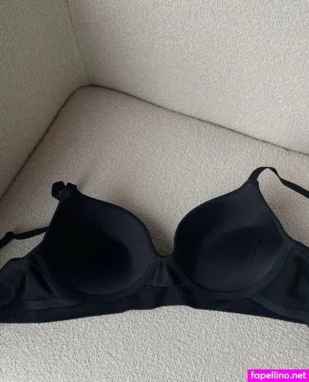 Elisa Schattenberg OnlyFans Thumbnail #B5SkVqc2oN