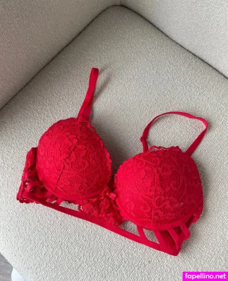 Elisa Schattenberg OnlyFans Thumbnail #DM02LGqk5E