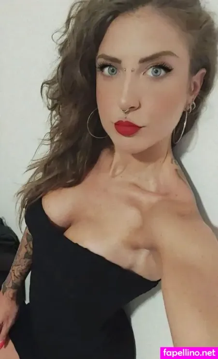 Elisa Snippop OnlyFans Thumbnail #wjfqJQ4o1W