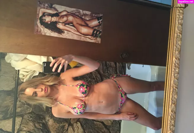 Elisa Turner OnlyFans Thumbnail #B07Y7tu0yl