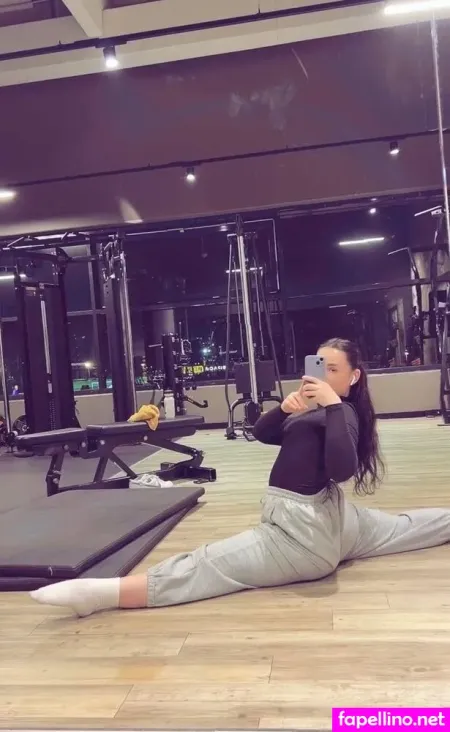 Elisa Weta OnlyFans Thumbnail #x9IJPHNqnj