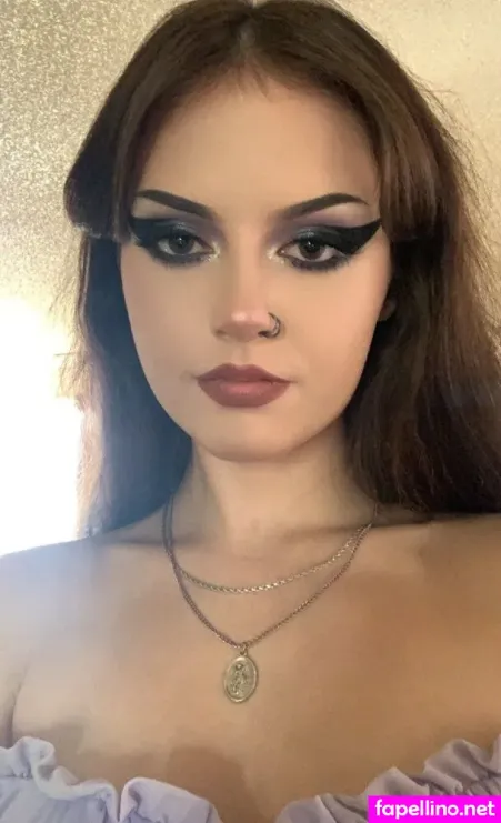 Elisabeta Belladonna OnlyFans Thumbnail #8Gvn9MscPb