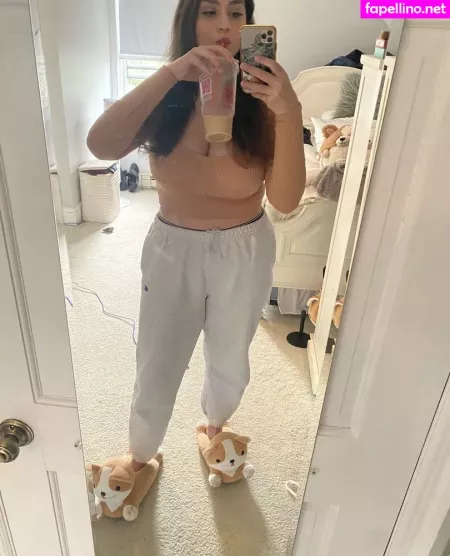 Elisabeth Marchini OnlyFans Thumbnail #CprG8ZVNLG
