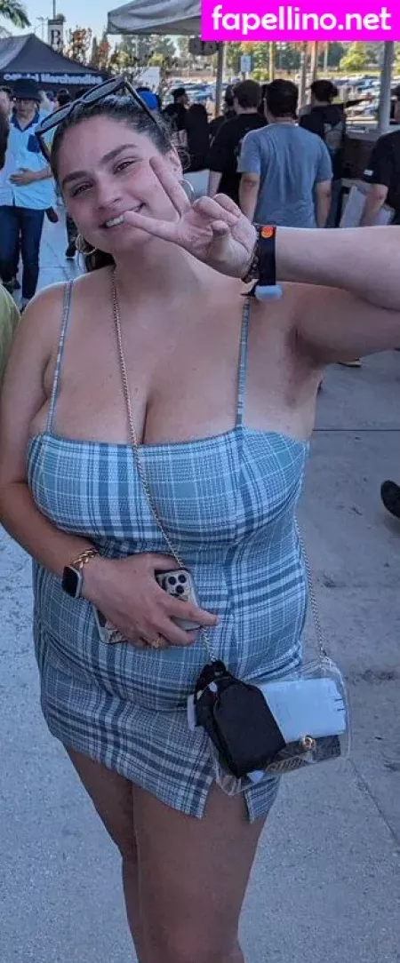 Elisabeth Marchini OnlyFans Thumbnail #kguqhTiD94