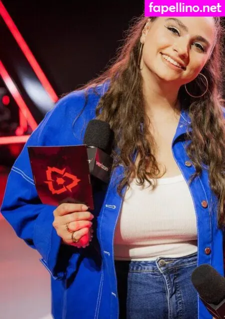 Elisabeth Marchini OnlyFans Thumbnail #sRrKC08LC9