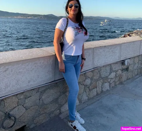 Elisabetta Mediterraneagirl OnlyFans Thumbnail #6QCmGftGfx
