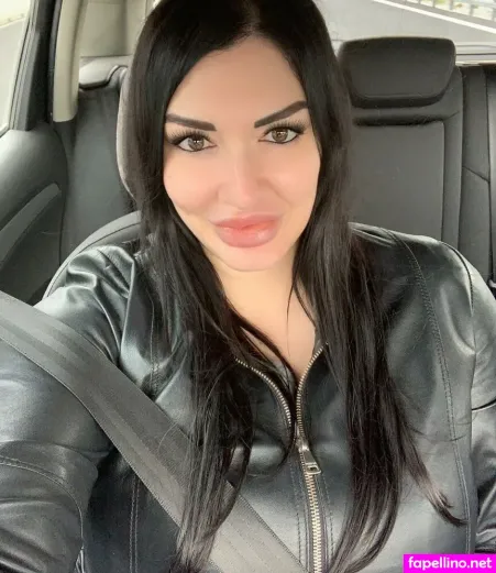 Elisabetta Mediterraneagirl OnlyFans Thumbnail #EH1qXWDAYw
