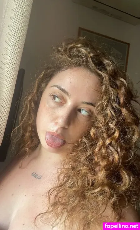 Elisabetta Rossi OnlyFans Thumbnail #5ysIPbecj0