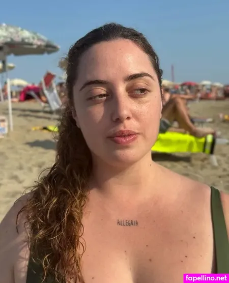 Elisabetta Rossi OnlyFans Thumbnail #AYsiMZ2mKj