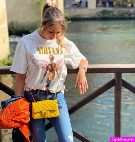 Elisabetta Sterni OnlyFans Thumbnail #o77FLz7Nlz