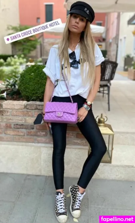 Elisabetta Sterni OnlyFans Thumbnail #uSNCVAMXmq