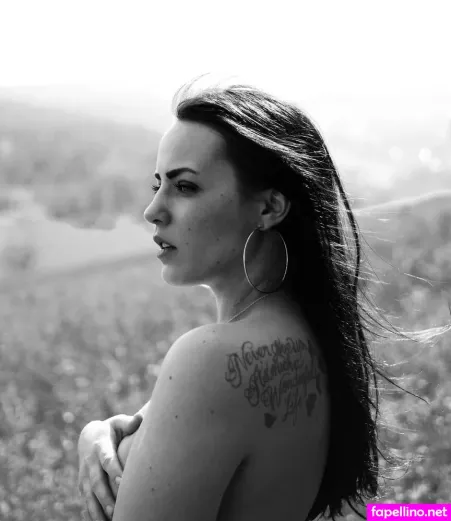 Elisaofficialx OnlyFans Thumbnail #EDURJhnPol