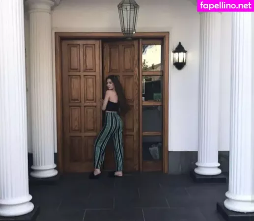 Elise Clayton OnlyFans Thumbnail #ChvNstUigX