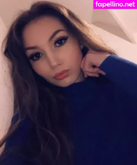 Elise Clayton OnlyFans Thumbnail #y7yiGtbj9m