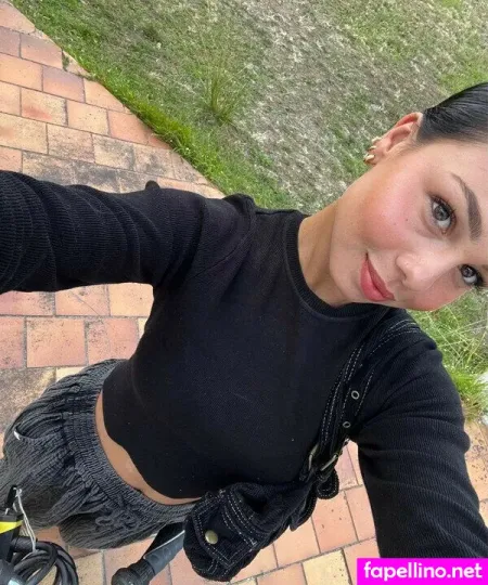 Elise Cm OnlyFans Thumbnail #EF0NRIo8eP