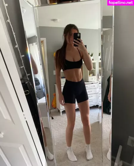 Elise Mancabelli OnlyFans Thumbnail #fSlAedHyYq