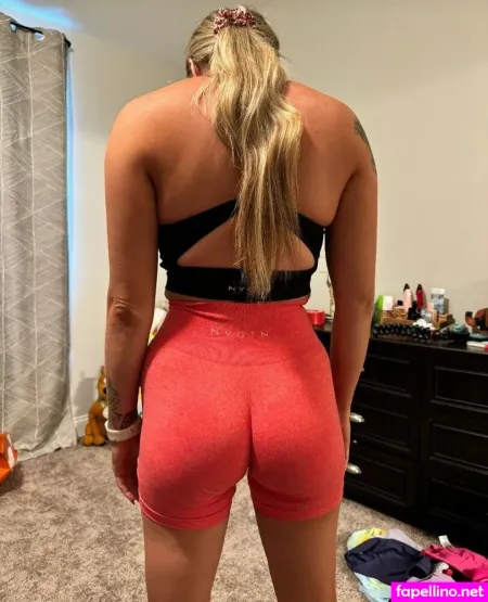 Elisha Helton OnlyFans Thumbnail #CzSqODs5J1
