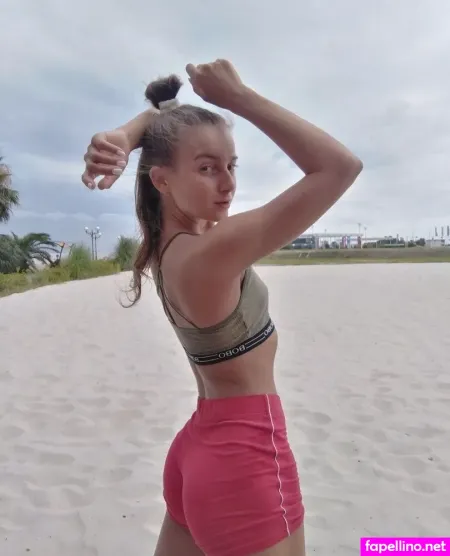 Eliz Fit OnlyFans Thumbnail #bO5GkM7Fww