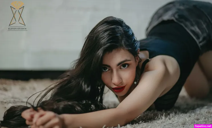 Eliz Jane OnlyFans Thumbnail #O6pMa8NIY2