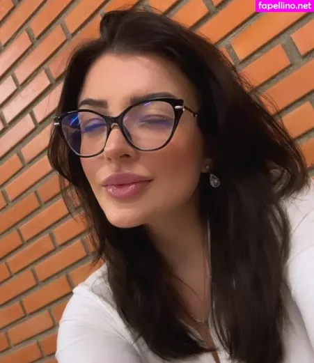 Eliza Amorim OnlyFans Thumbnail #rLu39Dr6B0