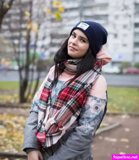 Eliza Cabani OnlyFans Thumbnail #1LntDKcm1m