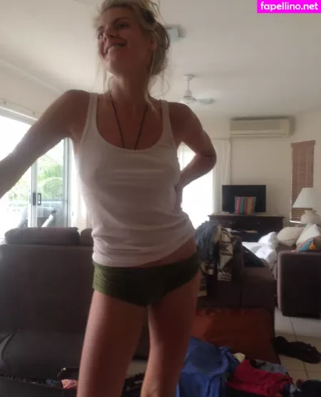 Eliza Coupe OnlyFans Thumbnail #N2hoEaSISf