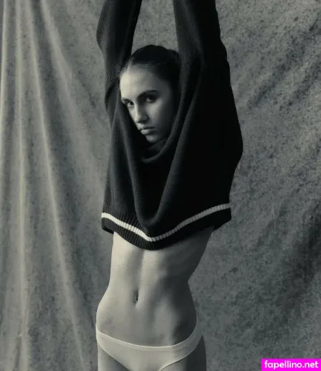 Eliza Derr OnlyFans Thumbnail #3zT8Es7VK9