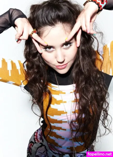 Eliza Doolittle OnlyFans Thumbnail #eZHBmoHryn