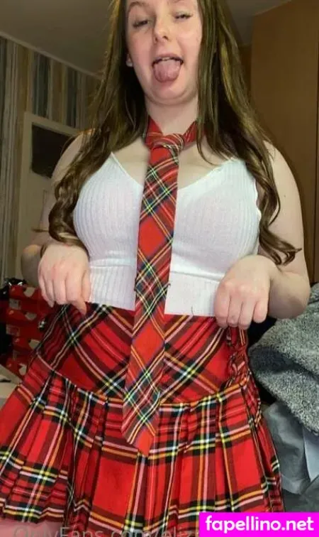 Eliza Smoke OnlyFans Thumbnail #Gd9rW5q6Yl