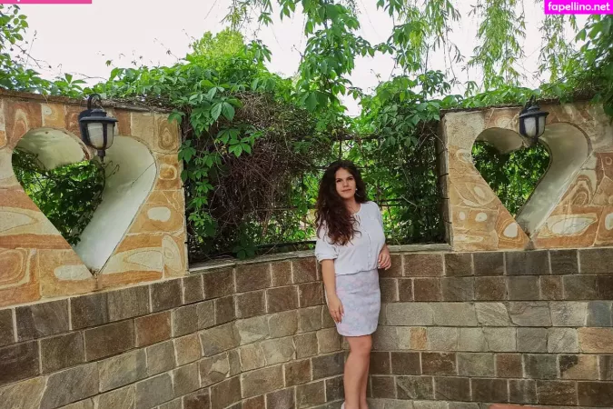 Eliza Stefanova OnlyFans Thumbnail #8FmIgY7c2N