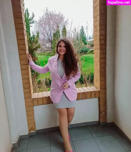 Eliza Stefanova OnlyFans Thumbnail #C09JB1UIca