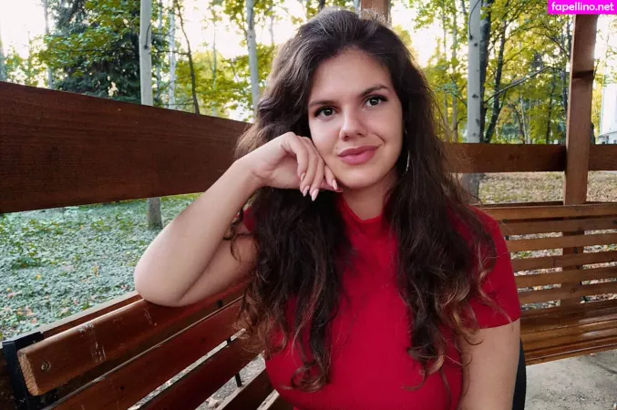 Eliza Stefanova OnlyFans Thumbnail #CoJUIHwl22